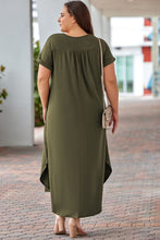 Load image into Gallery viewer, Green Plus Size V Neck Rolled Cuffs Maxi Dress
